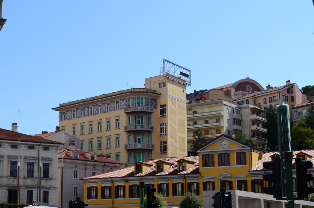 Bed and Breakfast Zudecche 1 Триест Экстерьер фото