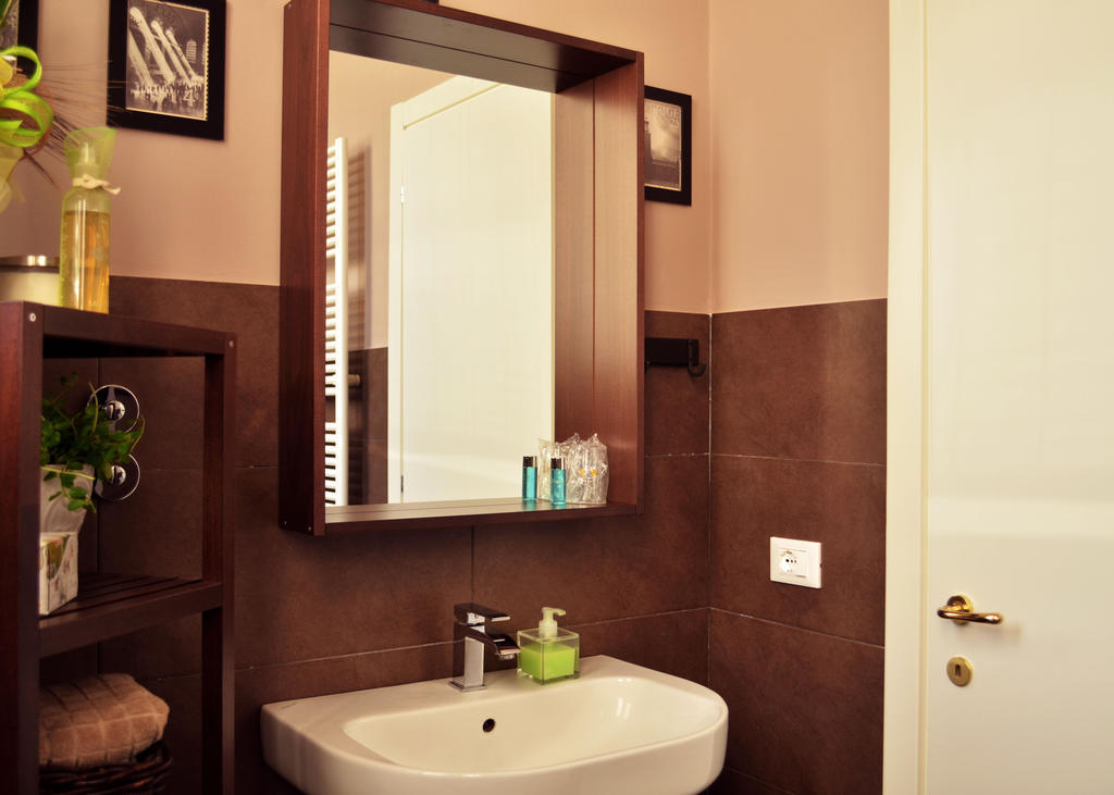 Bed and Breakfast Zudecche 1 Триест Номер фото